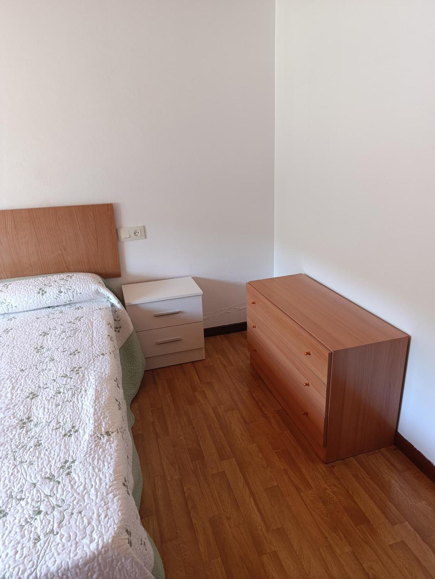 Ibu Beer&Grill Apartment กามาริญาส ภายนอก รูปภาพ